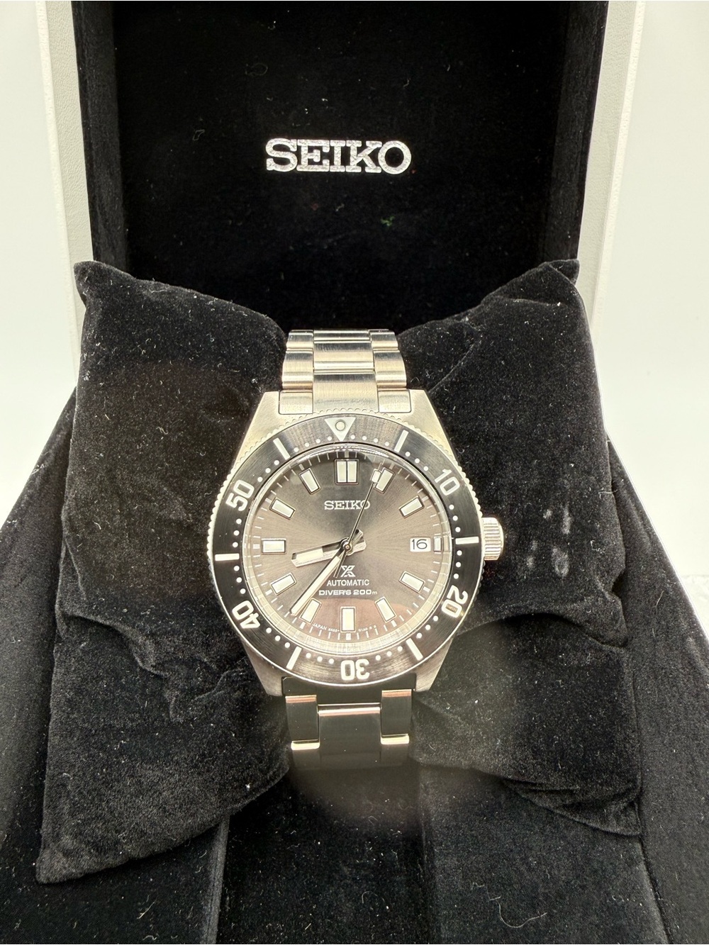 Seiko Prospex SPB143J1 Men's Automatic Analog W/original Box & Papers COA - Picture 13 of 16